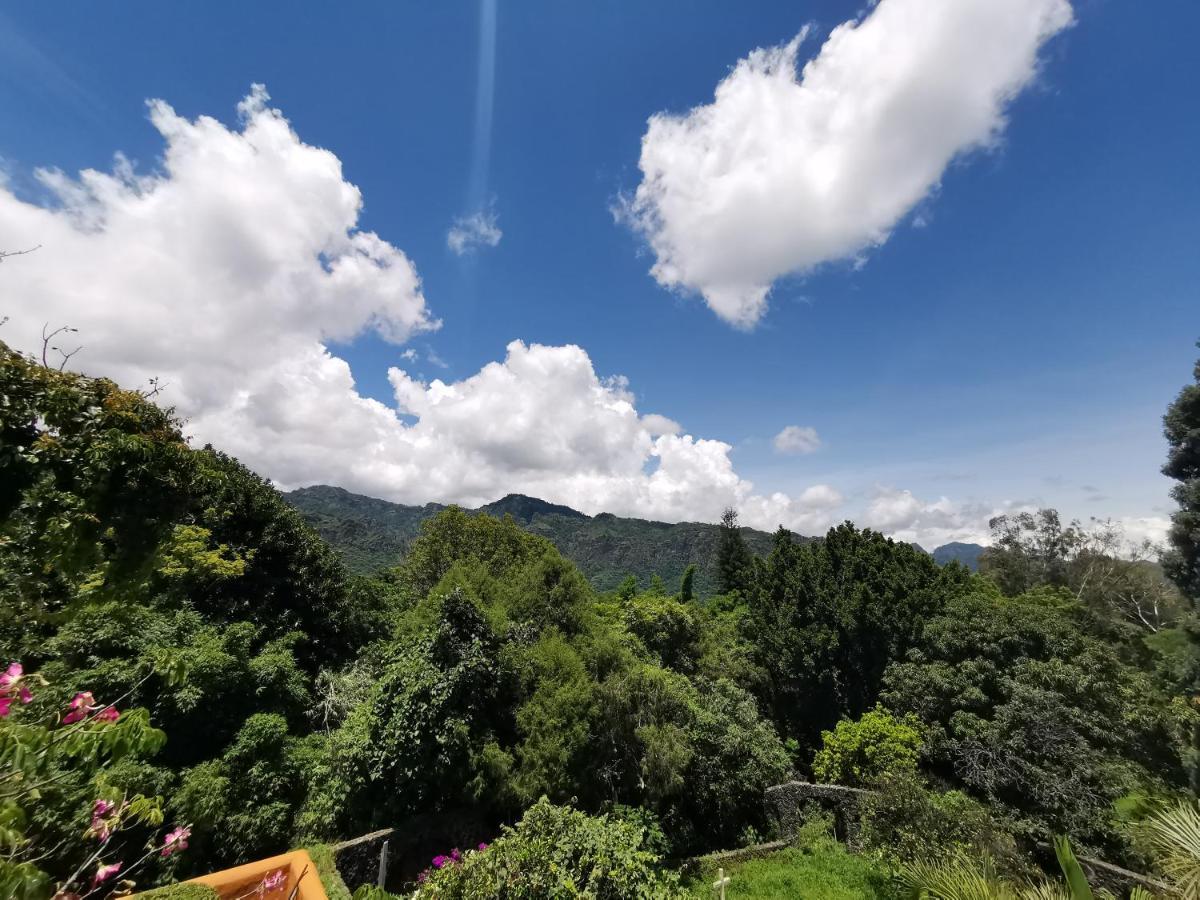 Mocca Hotels Tepoztlán Buitenkant foto